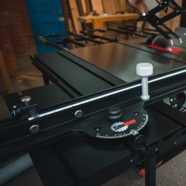 Sliding Crosscut Table