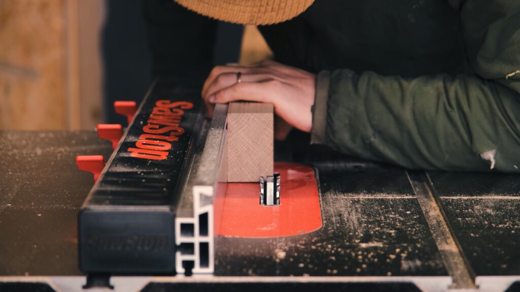 Nikita sharing the workshop with other makers